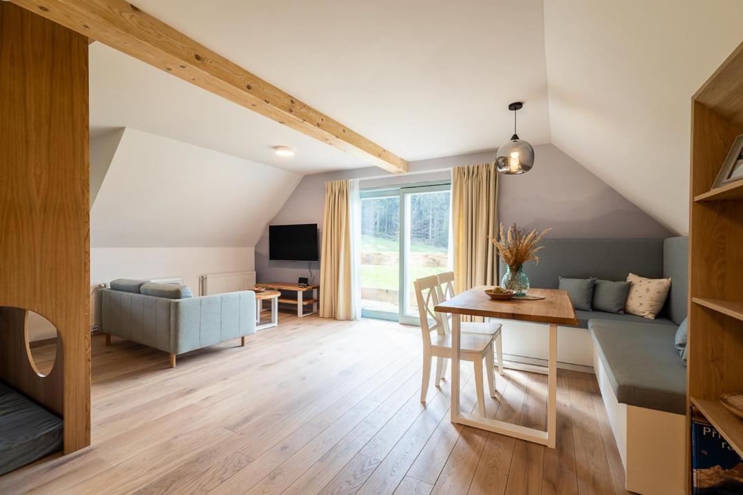 Apartmany U 3 Zbuju Malenovice  Kültér fotó